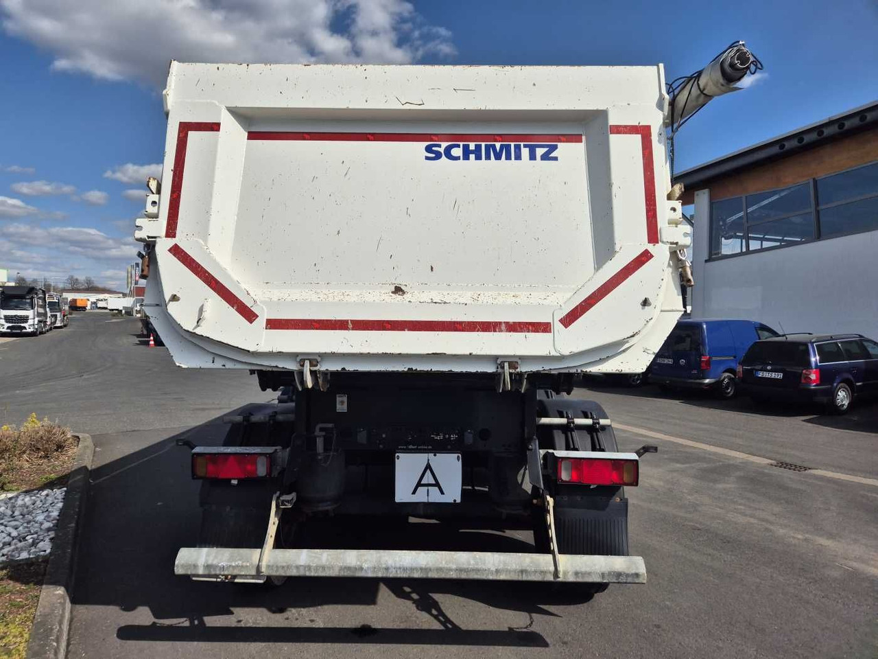 Tipper semi-trailer Schmitz Cargobull SKI 24 SL 7.2 SGF S3 Liftachse Plane 26m³: picture 9