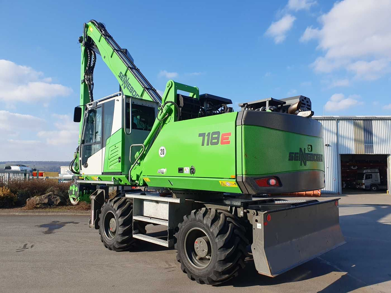 Sennebogen 718 / inkl. Albach Fällzange / nur 2.148h! - Waste/ Industry handler: picture 4 Sennebogen 718 / inkl. Albach Fällzange / nur 2.148h! - Waste/ Industry handler: picture 4