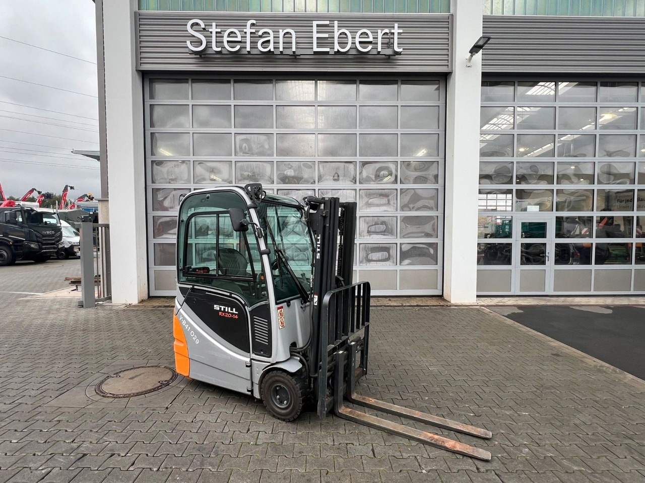 Still RX 20-14 / Triplex: 4,3m / nur 1.212h! / SS - Electric forklift: picture 1 Still RX 20-14 / Triplex: 4,3m / nur 1.212h! / SS - Electric forklift: picture 1