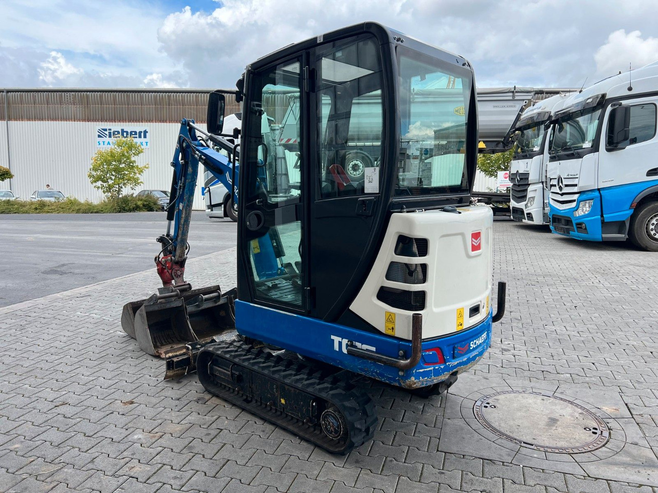Terex TC16 / 2017 / 1.769h / Löffelpaket / Powertilt on lease Terex TC16 / 2017 / 1.769h / Löffelpaket / Powertilt: picture 6 Terex TC16 / 2017 / 1.769h / Löffelpaket / Powertilt on lease Terex TC16 / 2017 / 1.769h / Löffelpaket / Powertilt: picture 6