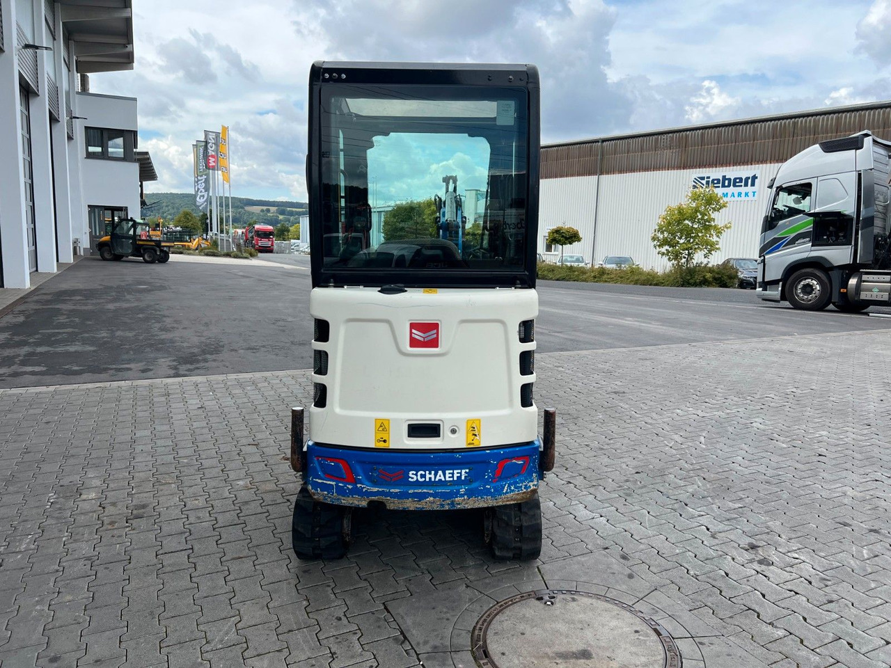 Terex TC16 / 2017 / 1.769h / Löffelpaket / Powertilt - Mini excavator: picture 5 Terex TC16 / 2017 / 1.769h / Löffelpaket / Powertilt - Mini excavator: picture 5