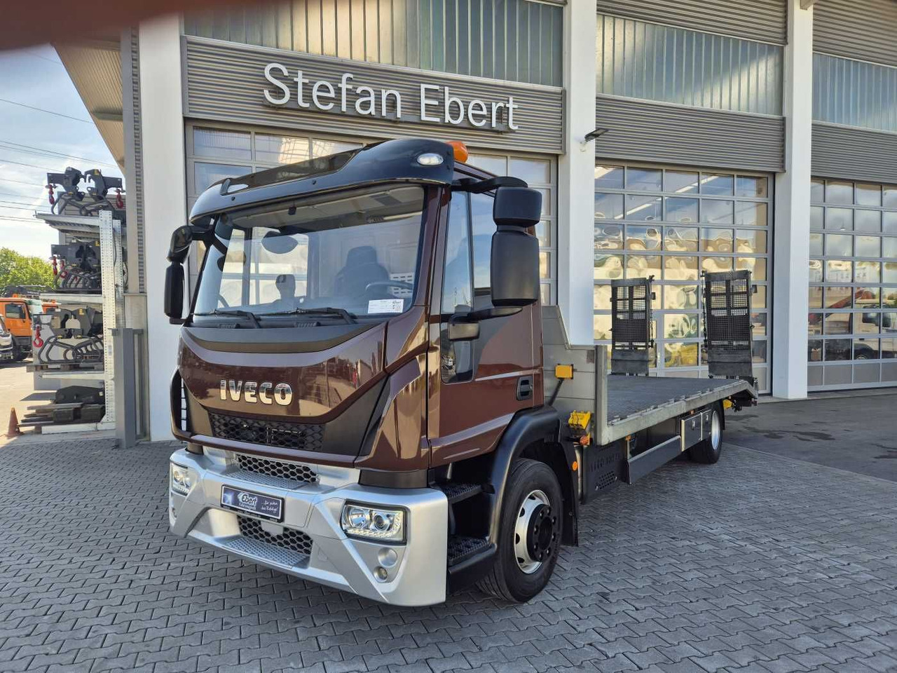 Iveco Eurocargo ML140E25/P Maschinentransporter Winde - Truck: picture 1 Iveco Eurocargo ML140E25/P Maschinentransporter Winde - Truck: picture 1