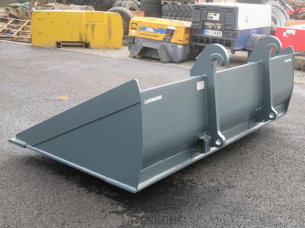 Volvo Tasauskauha 265cm 2000L 10-12ton HW - Bucket for Agricultural machinery: picture 5 Volvo Tasauskauha 265cm 2000L 10-12ton HW - Bucket for Agricultural machinery: picture 5