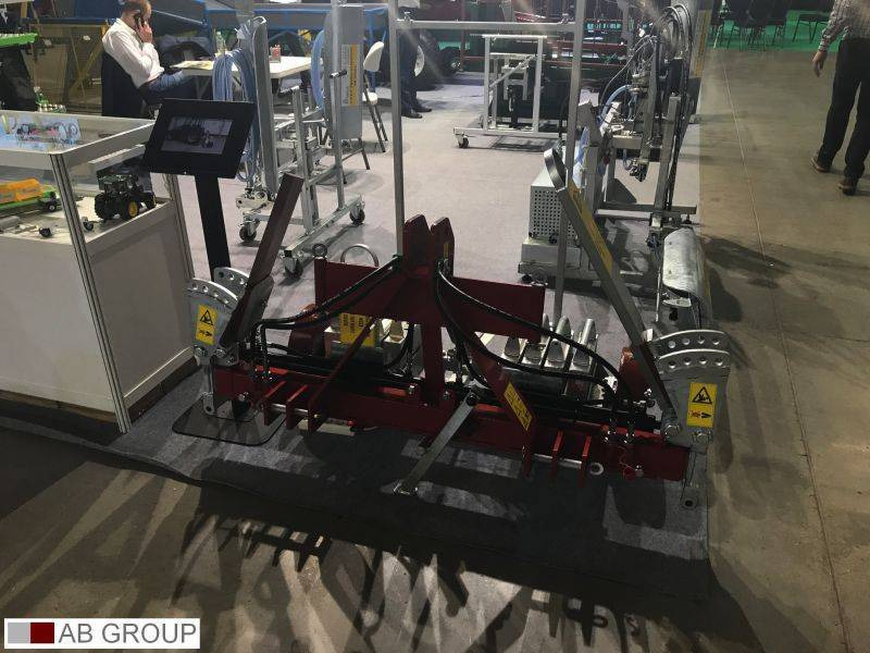 Soil tillage equipment Królik hydraulic root cutter PKH: picture 15