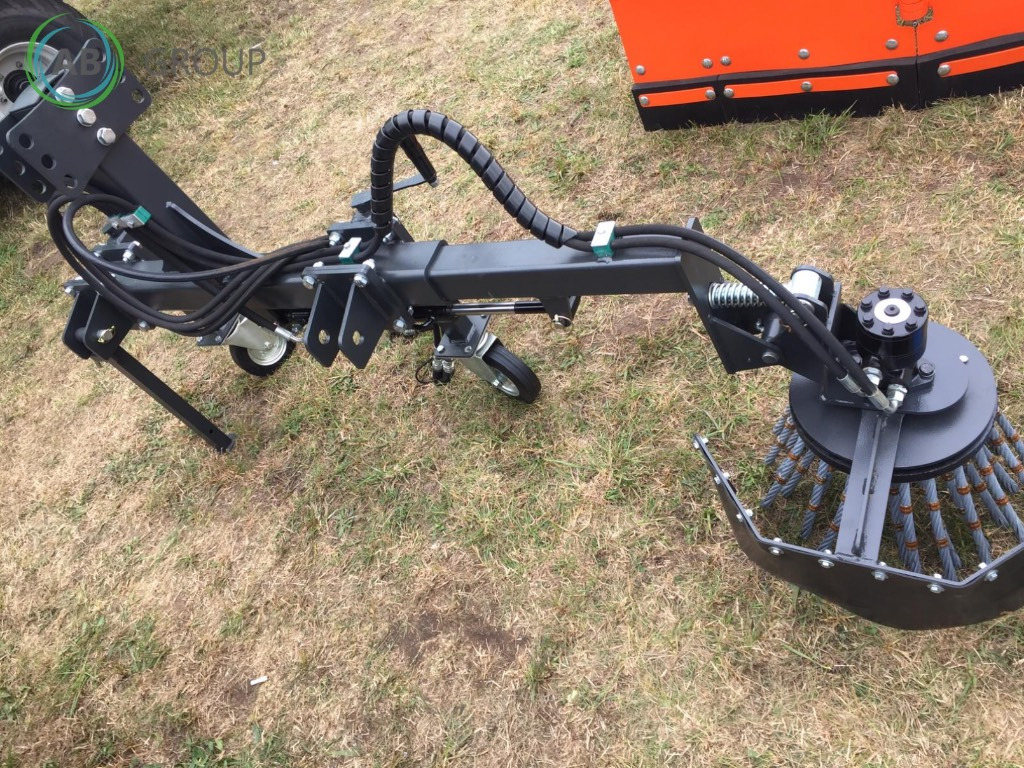 Metal-Technik weeder brush - Broom: picture 1 Metal-Technik weeder brush - Broom: picture 1