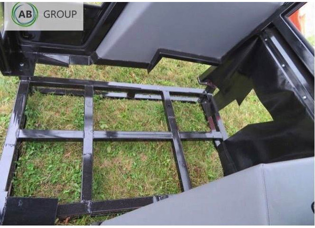Koja kabina ciągnikowa do C-360 - Spare parts for Agricultural machinery: picture 4 Koja kabina ciągnikowa do C-360 - Spare parts for Agricultural machinery: picture 4