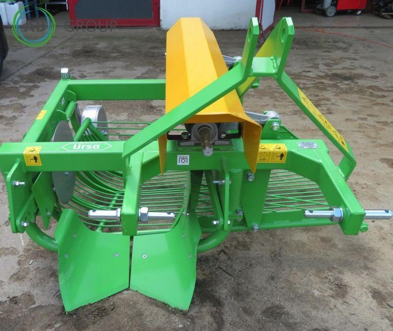 Vibratory potato digger with rear discharge Bomet Ursa Z655/1 – available immediately - Potato harvester: picture 3 Vibratory potato digger with rear discharge Bomet Ursa Z655/1 – available immediately - Potato harvester: picture 3
