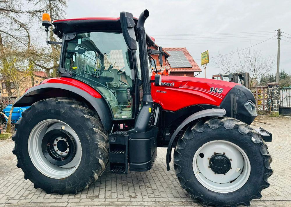 Case IH MAXXUM 145 - Farm tractor: picture 3 Case IH MAXXUM 145 - Farm tractor: picture 3