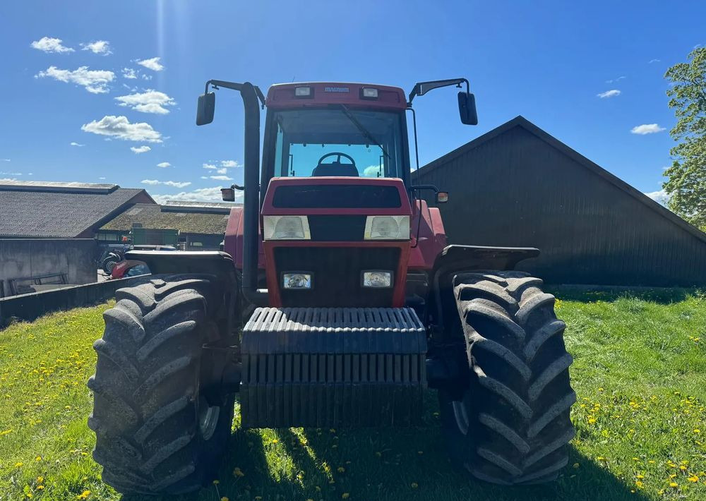 Case IH Magnum 7210 Pro - Farm tractor: picture 4 Case IH Magnum 7210 Pro - Farm tractor: picture 4
