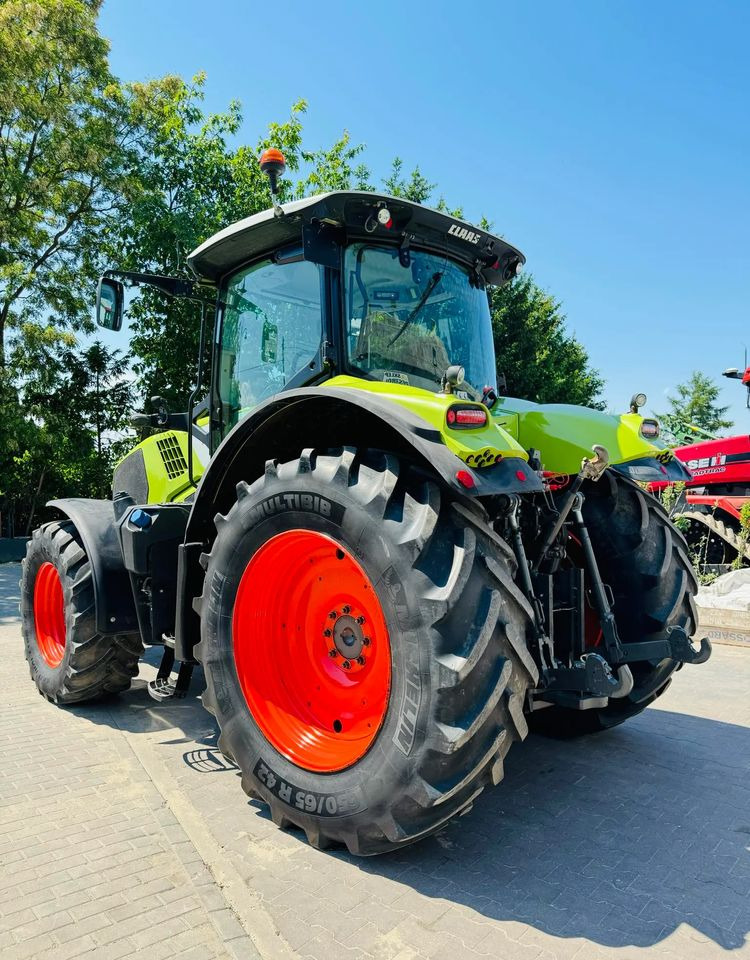 Claas Axion 830 CEBIS - Farm tractor: picture 5 Claas Axion 830 CEBIS - Farm tractor: picture 5