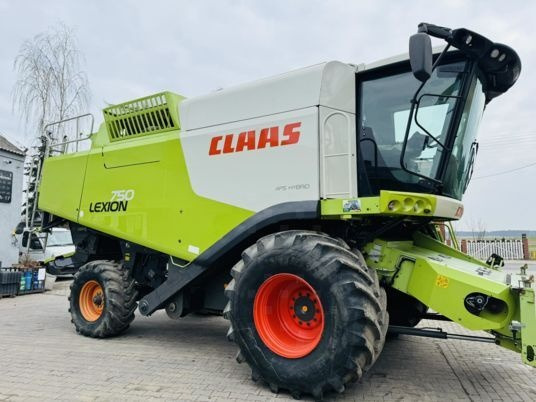 Claas Lexion 750 APS Hybrid - Combine harvester: picture 1 Claas Lexion 750 APS Hybrid - Combine harvester: picture 1