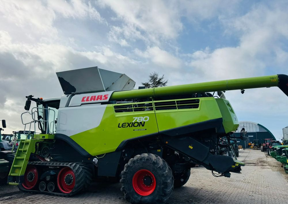Claas Lexion 780 TT - Combine harvester: picture 5 Claas Lexion 780 TT - Combine harvester: picture 5