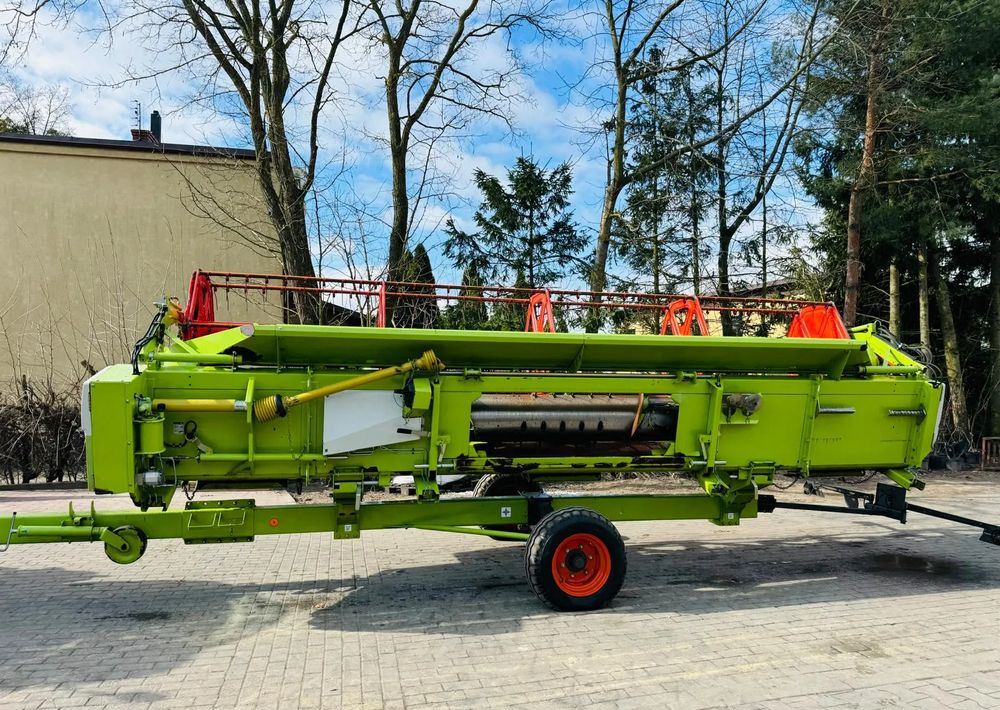 Combine harvester Claas Tucano 430 APS: picture 17