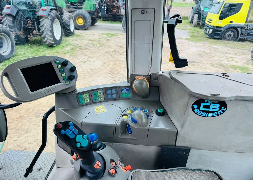 Farm tractor Fendt 930 Vario: picture 12