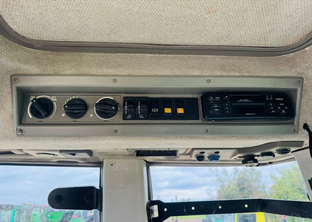 Farm tractor Fendt 930 Vario: picture 11