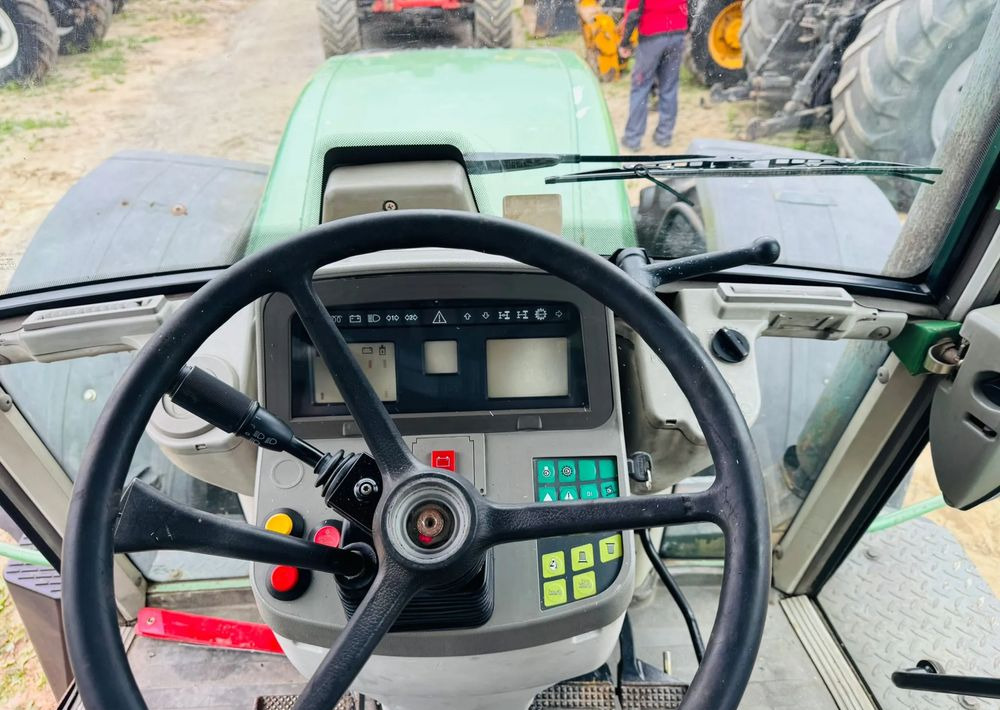 Farm tractor Fendt 930 Vario: picture 9