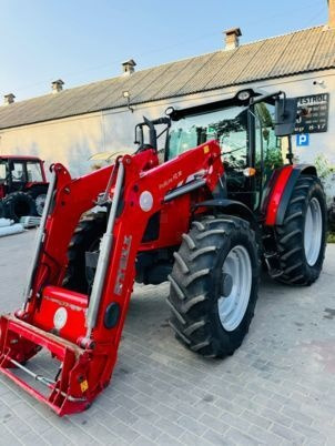 Massey Ferguson 6713 - Farm tractor: picture 3 Massey Ferguson 6713 - Farm tractor: picture 3