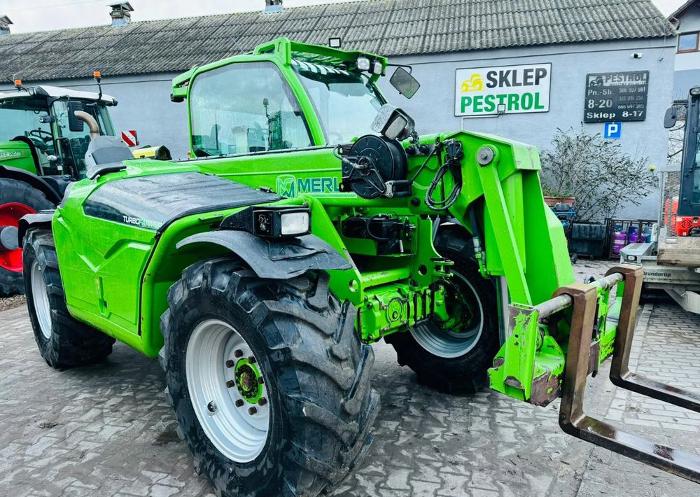 Merlo TF 42.7 CS - Telescopic handler: picture 3 Merlo TF 42.7 CS - Telescopic handler: picture 3