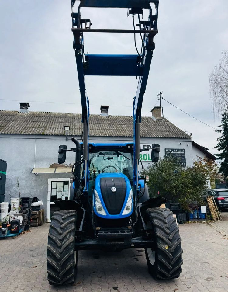 New Holland T6.180 - Farm tractor: picture 3 New Holland T6.180 - Farm tractor: picture 3