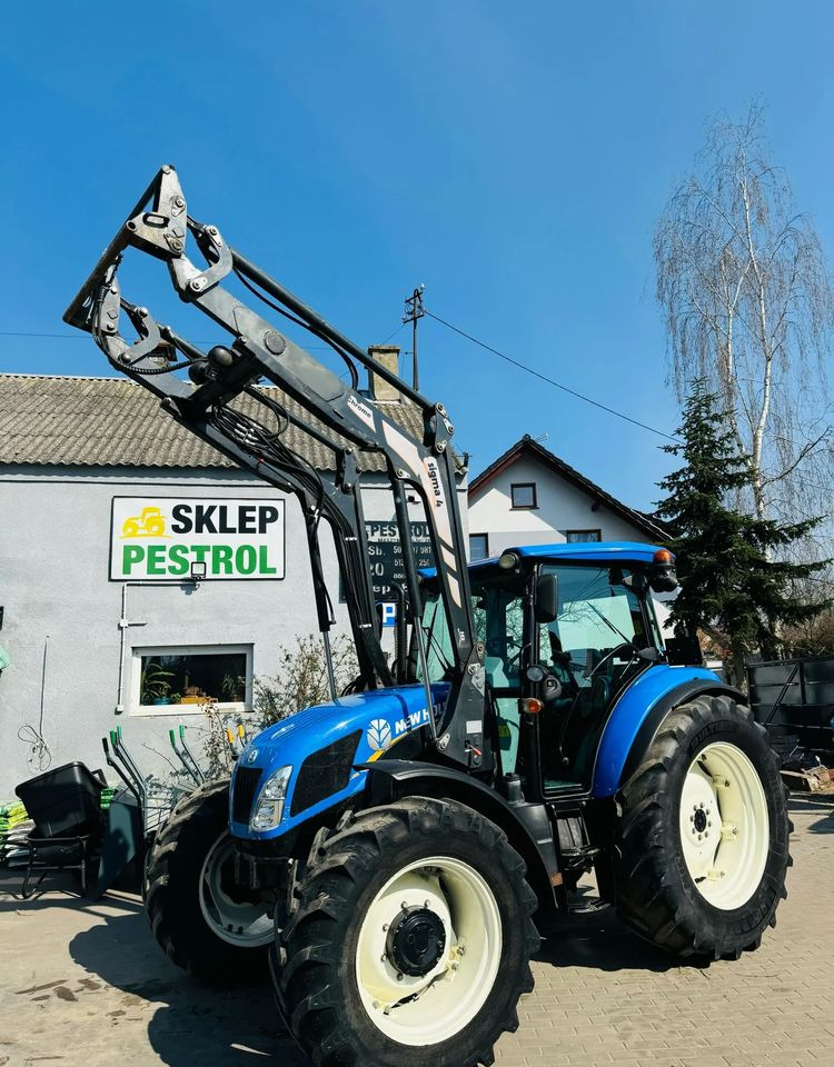 New Holland TD5.105 - Farm tractor: picture 1 New Holland TD5.105 - Farm tractor: picture 1