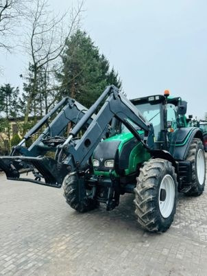 Valtra N101 - Farm tractor: picture 4 Valtra N101 - Farm tractor: picture 4