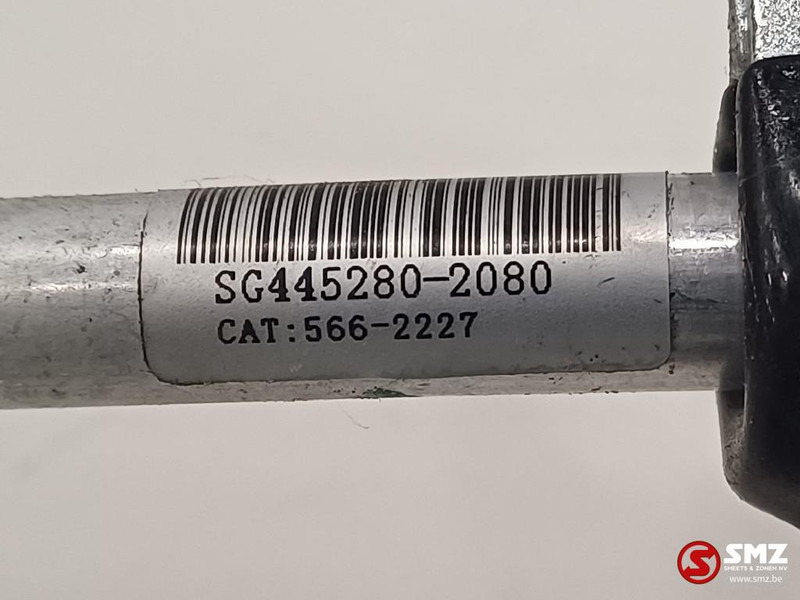 Caterpillar Cooling hose Caterpillar - Cooling system for Material handling equipment: picture 5 Caterpillar Cooling hose Caterpillar - Cooling system for Material handling equipment: picture 5