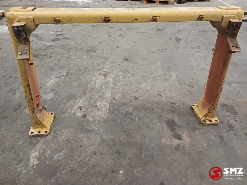 Caterpillar Occ radiatorbeugel D6M LGP Caterpillar - Frame/ Chassis: picture 2 Caterpillar Occ radiatorbeugel D6M LGP Caterpillar - Frame/ Chassis: picture 2