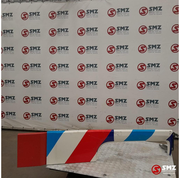 DAF Occ cabinespoiler rechts DAF - Aerodynamics/ Spoiler for Truck: picture 1 DAF Occ cabinespoiler rechts DAF - Aerodynamics/ Spoiler for Truck: picture 1