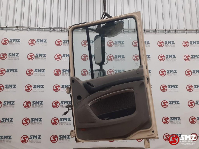 DAF Occ deur rechts DAF - Door and parts for Truck: picture 2 DAF Occ deur rechts DAF - Door and parts for Truck: picture 2