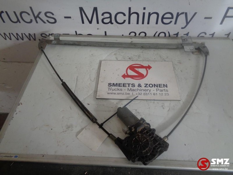 DAF Occ raambediening daf xf - Window lift motor for Truck: picture 2 DAF Occ raambediening daf xf - Window lift motor for Truck: picture 2
