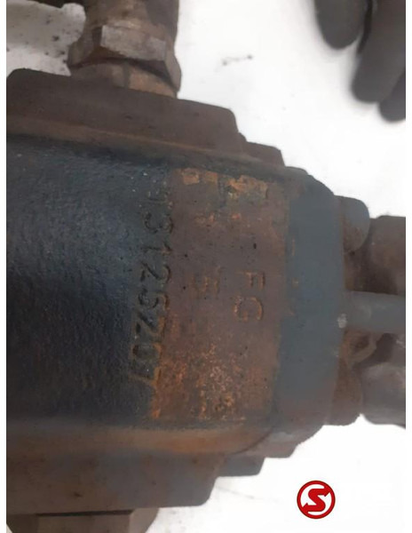 Diversen Occ hydraulische pomp - Hydraulic pump for Truck: picture 3 Diversen Occ hydraulische pomp - Hydraulic pump for Truck: picture 3