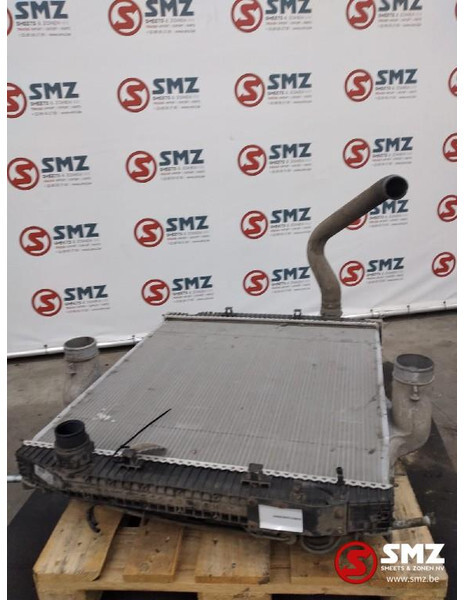 Iveco Occ radiator Iveco Trakker 41225857 - Radiator for Truck: picture 1 Iveco Occ radiator Iveco Trakker 41225857 - Radiator for Truck: picture 1