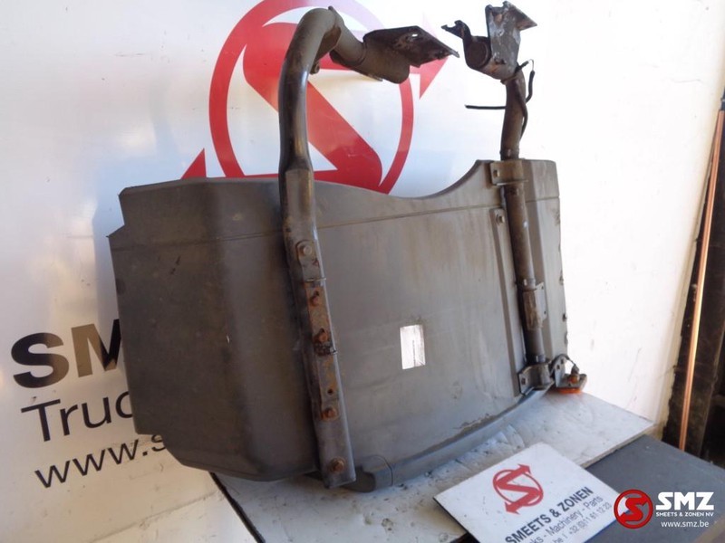 Iveco Occ spatbord links voor - Fender for Truck: picture 2 Iveco Occ spatbord links voor - Fender for Truck: picture 2