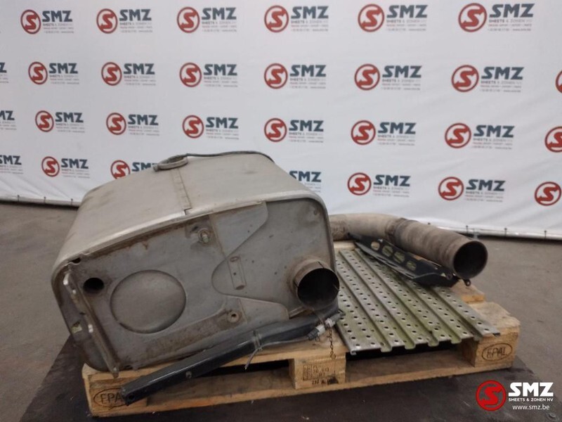 MAN Occ Uitlaatpot - katalysator MAN TGX EURO 5 - Exhaust system for Truck: picture 1 MAN Occ Uitlaatpot - katalysator MAN TGX EURO 5 - Exhaust system for Truck: picture 1