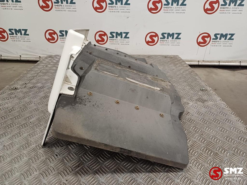 MAN Occ spatbord vooraan rechts MAN - Body and exterior for Truck: picture 4 MAN Occ spatbord vooraan rechts MAN - Body and exterior for Truck: picture 4