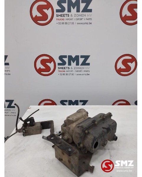 Mercedes-Benz Occ AdBlue pomp Mercedes Atego 1218 A0001400478 - Fuel system for Truck: picture 3 Mercedes-Benz Occ AdBlue pomp Mercedes Atego 1218 A0001400478 - Fuel system for Truck: picture 3