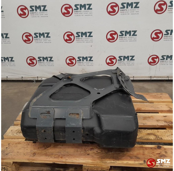 Mercedes-Benz Occ AdBluetank 60L + AdBlueniveausensor Mercedes - Fuel system for Truck: picture 5 Mercedes-Benz Occ AdBluetank 60L + AdBlueniveausensor Mercedes - Fuel system for Truck: picture 5