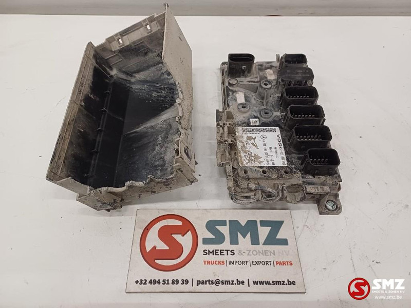 Mercedes-Benz Occ ECU Heckmodule regeleenheid Mercedes - ECU for Truck: picture 1 Mercedes-Benz Occ ECU Heckmodule regeleenheid Mercedes - ECU for Truck: picture 1