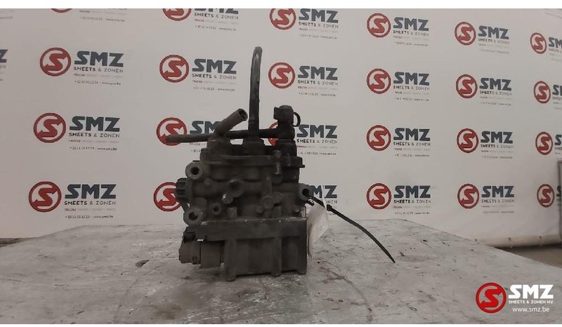 Mercedes-Benz Occ Ecas magneetventiel Actros MP4 - Air suspension for Truck: picture 1 Mercedes-Benz Occ Ecas magneetventiel Actros MP4 - Air suspension for Truck: picture 1