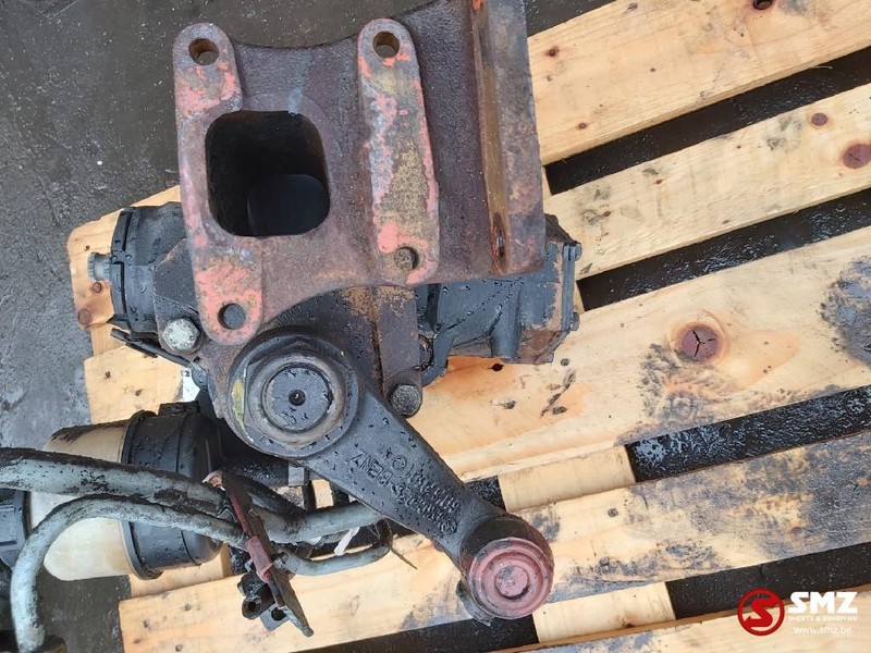 Mercedes-Benz Occ Stuurhuis Mercedes 1717 - Steering gear for Truck: picture 2 Mercedes-Benz Occ Stuurhuis Mercedes 1717 - Steering gear for Truck: picture 2