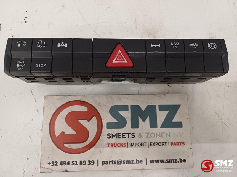 Mercedes-Benz Occ bedieningspaneelschakelaars Mercedes - Electrical system for Truck: picture 1 Mercedes-Benz Occ bedieningspaneelschakelaars Mercedes - Electrical system for Truck: picture 1