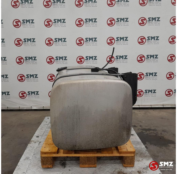 Mercedes-Benz Occ brandstoftank 500L + brandstofniveausensor + s - Fuel tank for Truck: picture 4 Mercedes-Benz Occ brandstoftank 500L + brandstofniveausensor + s - Fuel tank for Truck: picture 4