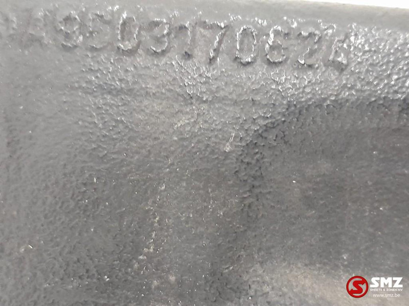 Mercedes-Benz Occ cabinebeugel + montagebeugel rechtsvooraan Mer - Frame/ Chassis for Truck: picture 5 Mercedes-Benz Occ cabinebeugel + montagebeugel rechtsvooraan Mer - Frame/ Chassis for Truck: picture 5