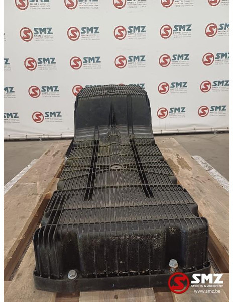 Mercedes-Benz Occ carterpan OM470 Mercedes - Crankcase for Truck: picture 3 Mercedes-Benz Occ carterpan OM470 Mercedes - Crankcase for Truck: picture 3