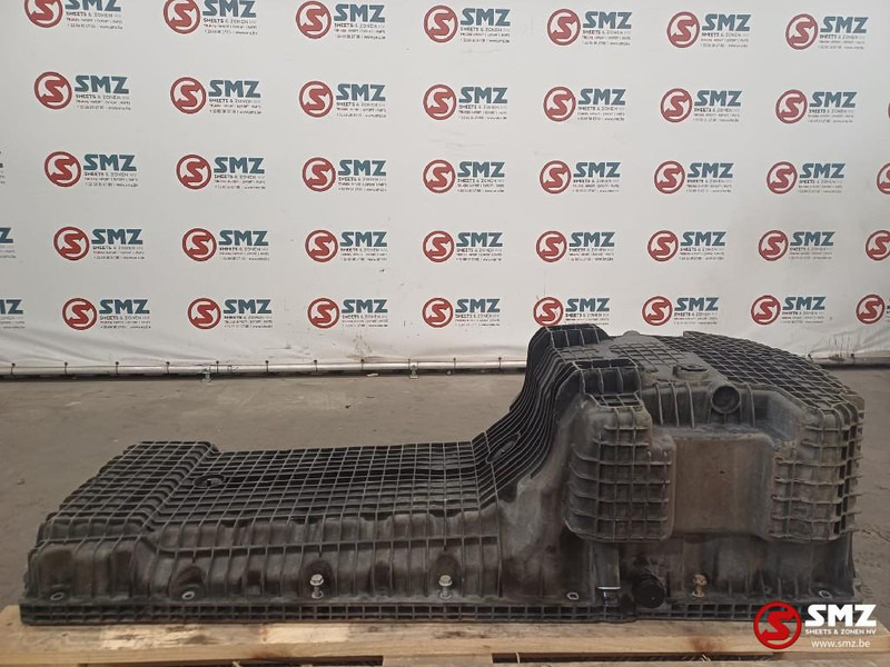 Mercedes-Benz Occ carterpan OM471 Mercedes - Crankcase for Truck: picture 2 Mercedes-Benz Occ carterpan OM471 Mercedes - Crankcase for Truck: picture 2