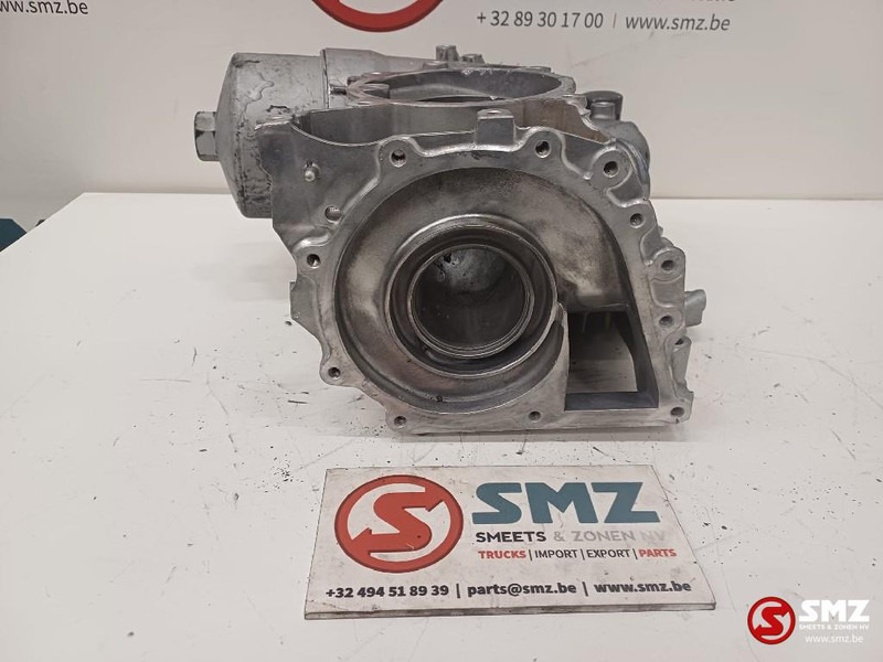 Mercedes-Benz Occ oliefilterhuis Mercedes - Oil filter for Truck: picture 3 Mercedes-Benz Occ oliefilterhuis Mercedes - Oil filter for Truck: picture 3