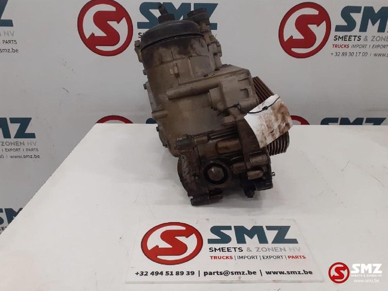 Mercedes-Benz Occ oliefilterhuis Mercedes - Oil filter for Truck: picture 4 Mercedes-Benz Occ oliefilterhuis Mercedes - Oil filter for Truck: picture 4