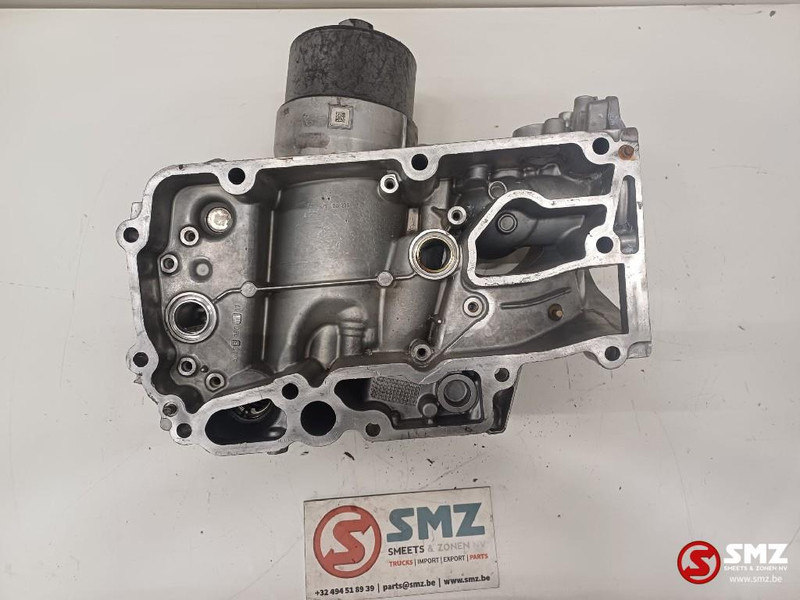 Mercedes-Benz Occ oliefilterhuis Mercedes - Oil filter for Truck: picture 3 Mercedes-Benz Occ oliefilterhuis Mercedes - Oil filter for Truck: picture 3