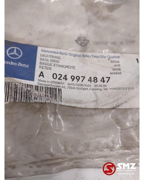 Mercedes-Benz Occ oliekeerring wielnaaf Mercedes A0249974847 - Engine gasket for Truck: picture 3 Mercedes-Benz Occ oliekeerring wielnaaf Mercedes A0249974847 - Engine gasket for Truck: picture 3