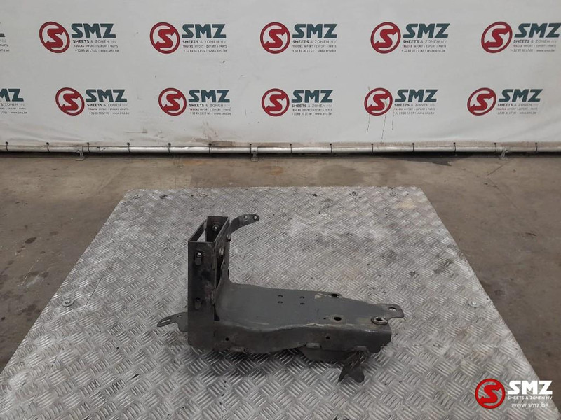 Mercedes-Benz Occ onderste tredebeugel links Mercedes - Frame/ Chassis for Truck: picture 1 Mercedes-Benz Occ onderste tredebeugel links Mercedes - Frame/ Chassis for Truck: picture 1
